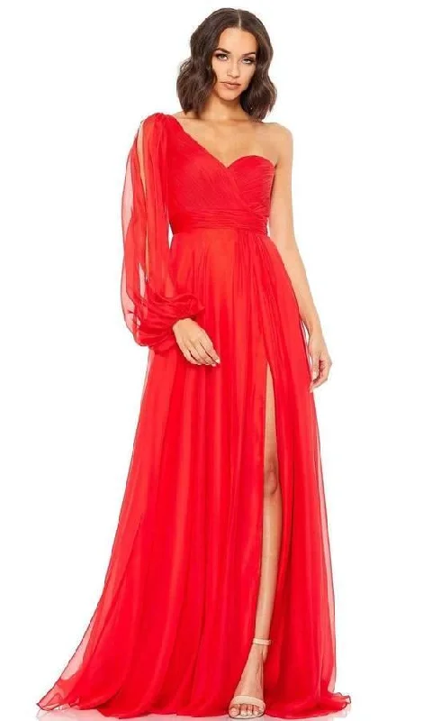 Only a Few Left – Order Now!Mac Duggal 67810 Long Prom Dress