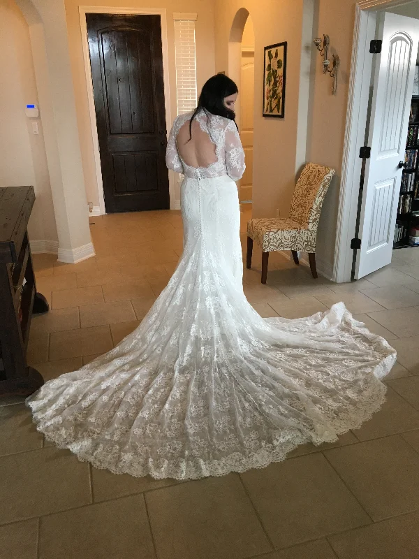 Everything Must Go!Anomalie Custom Long Sleeve Lace Fit and Flare