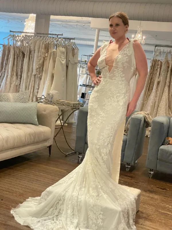 Score Big Savings Today!Ines Di Santo Mariana