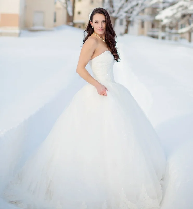 Sale Alert – Get Ready to Shop!Other Felicia