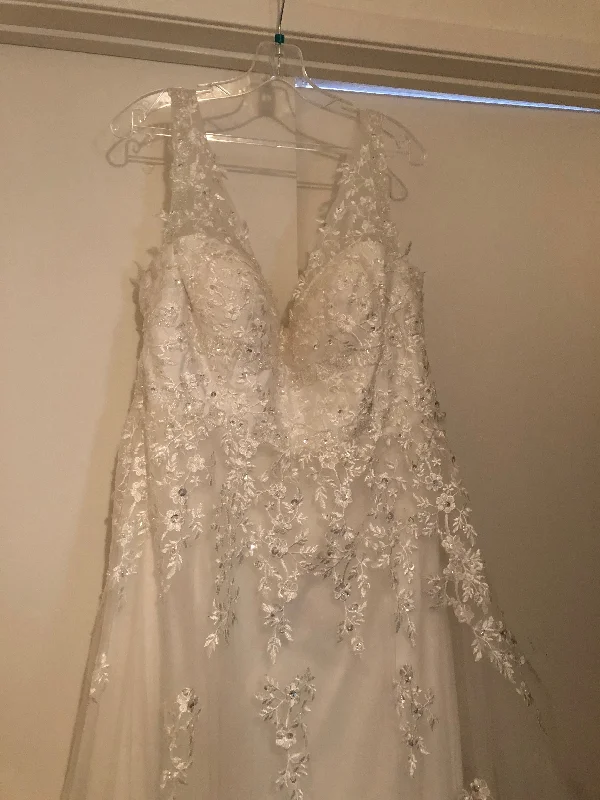 Today Only – Don’t Miss It!Simply Bridal Off the Shoulder
